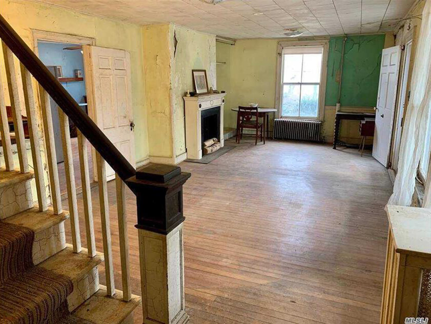 interior of woodhull house in millers place long island