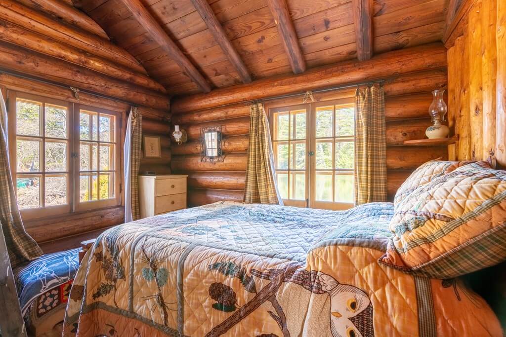 interior of cabin on knottingham road in ray brook ny