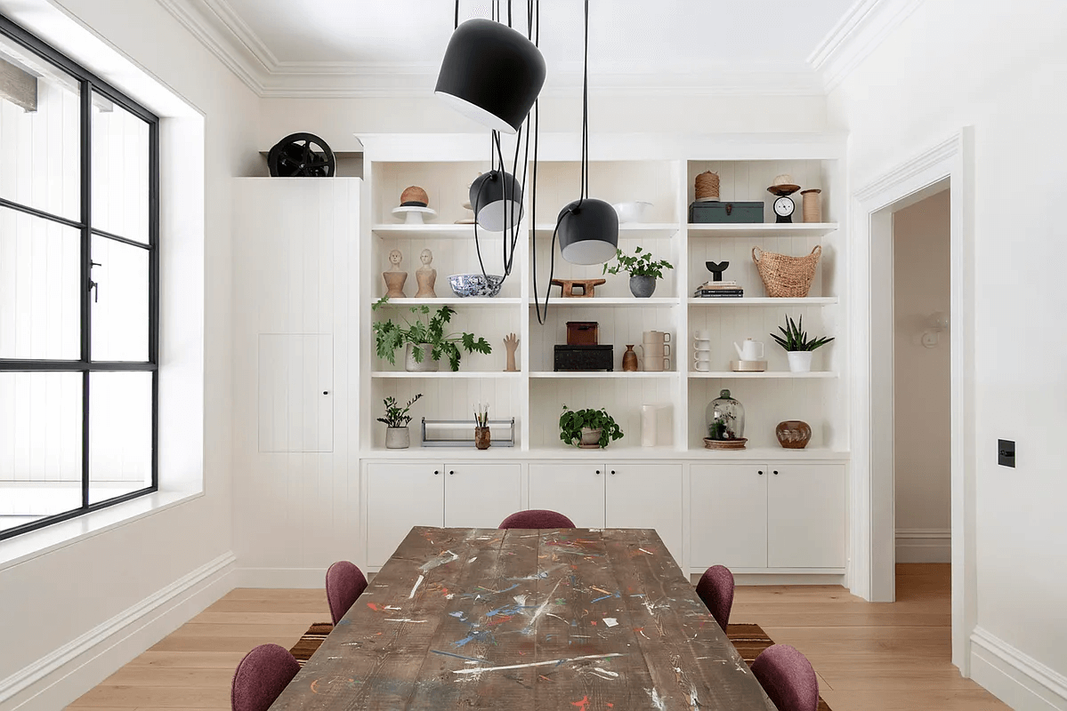 dining area with built-ins