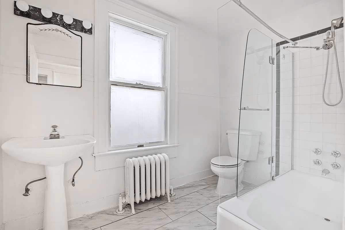 bathroom with white fixtures