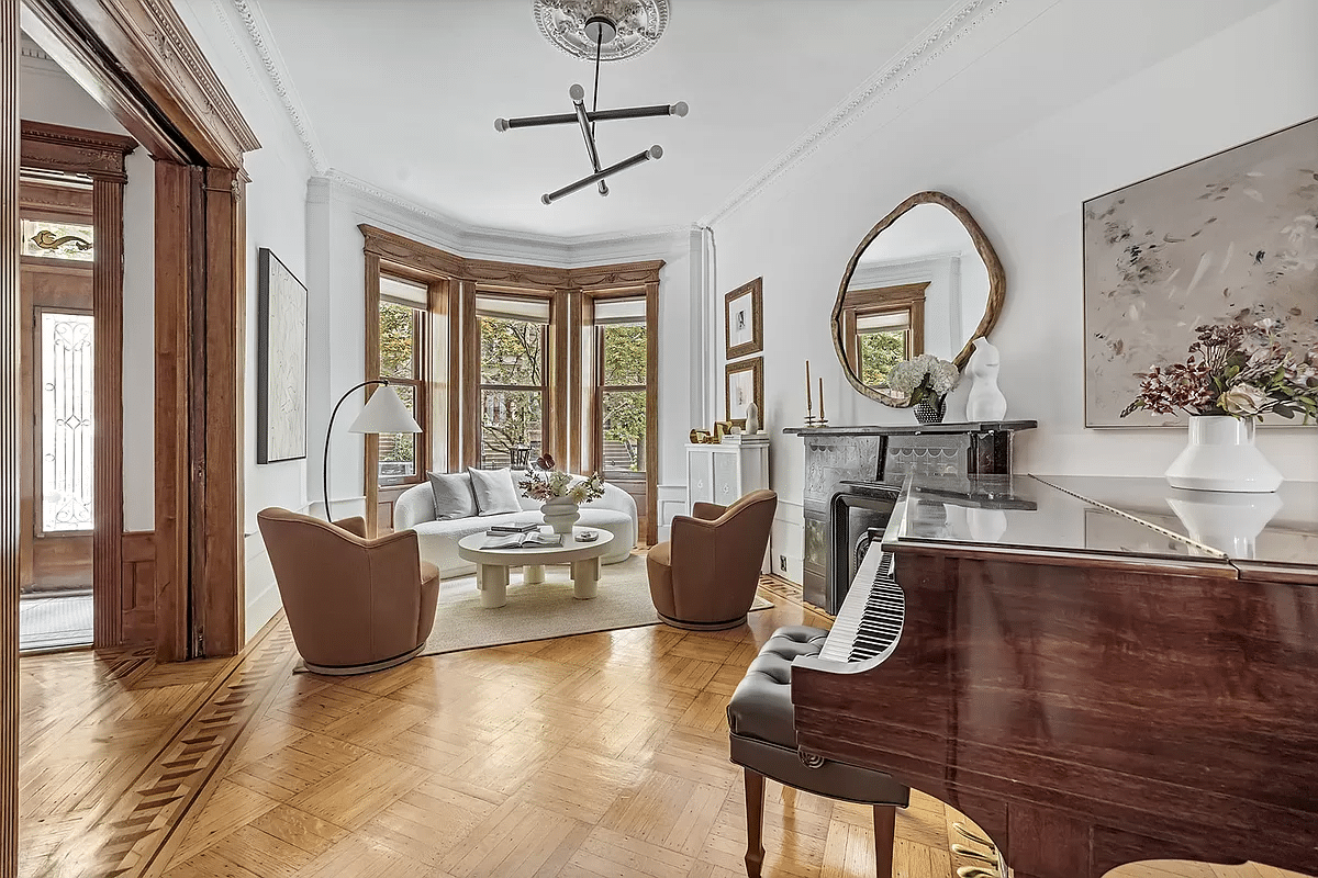 brooklyn open house - parlor with moldings, wood floor