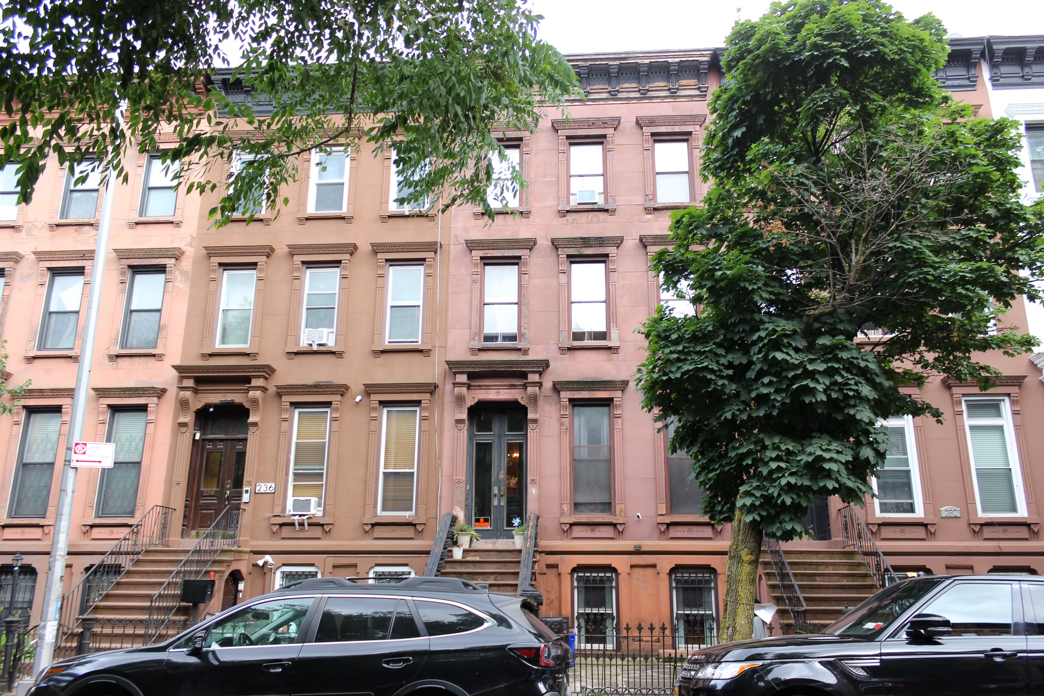 bed stuy - row of brownstones