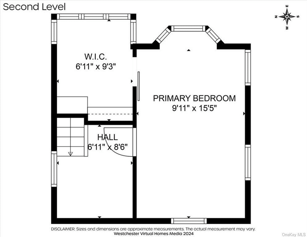 second floor plan showing bedroom and a windowed walk in closet