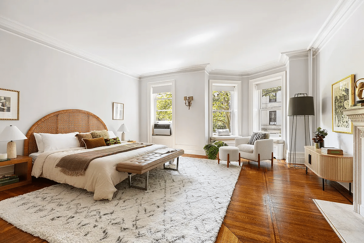 bedroom with wood floor