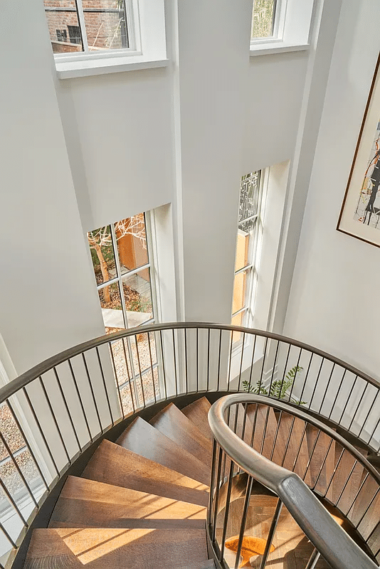 modern curved stair to the kitchen