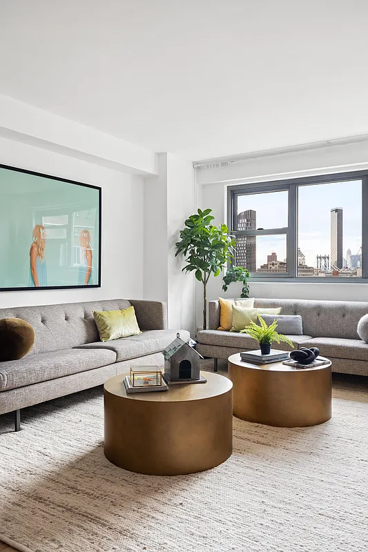 living room with skyline view